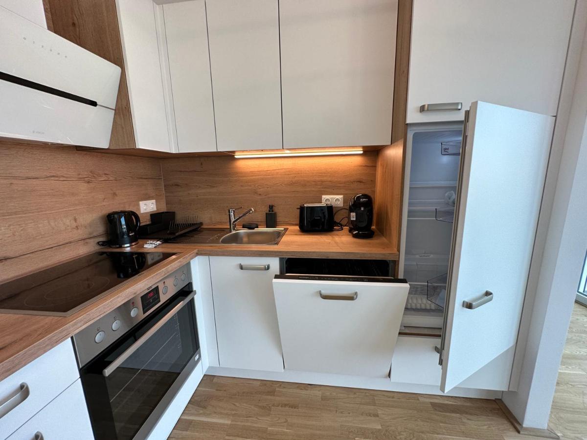 Contemporary With Stunning Views 20 Wenen